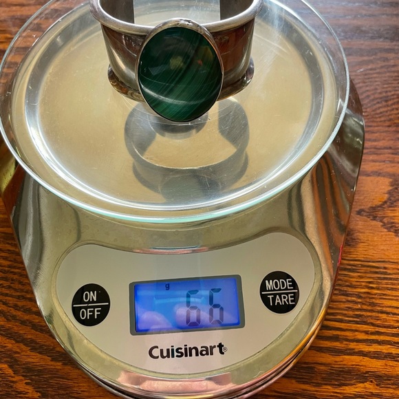 Vintage sterling silver and Malachite cuff bracelet, Navajo stamped initials RBJ - Picture 11 of 13